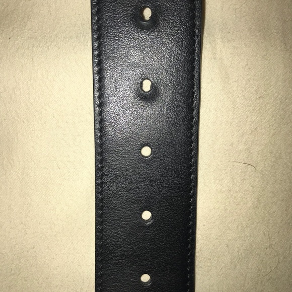 Louis Vuitton Belt Reversible - Picture 3 of 5